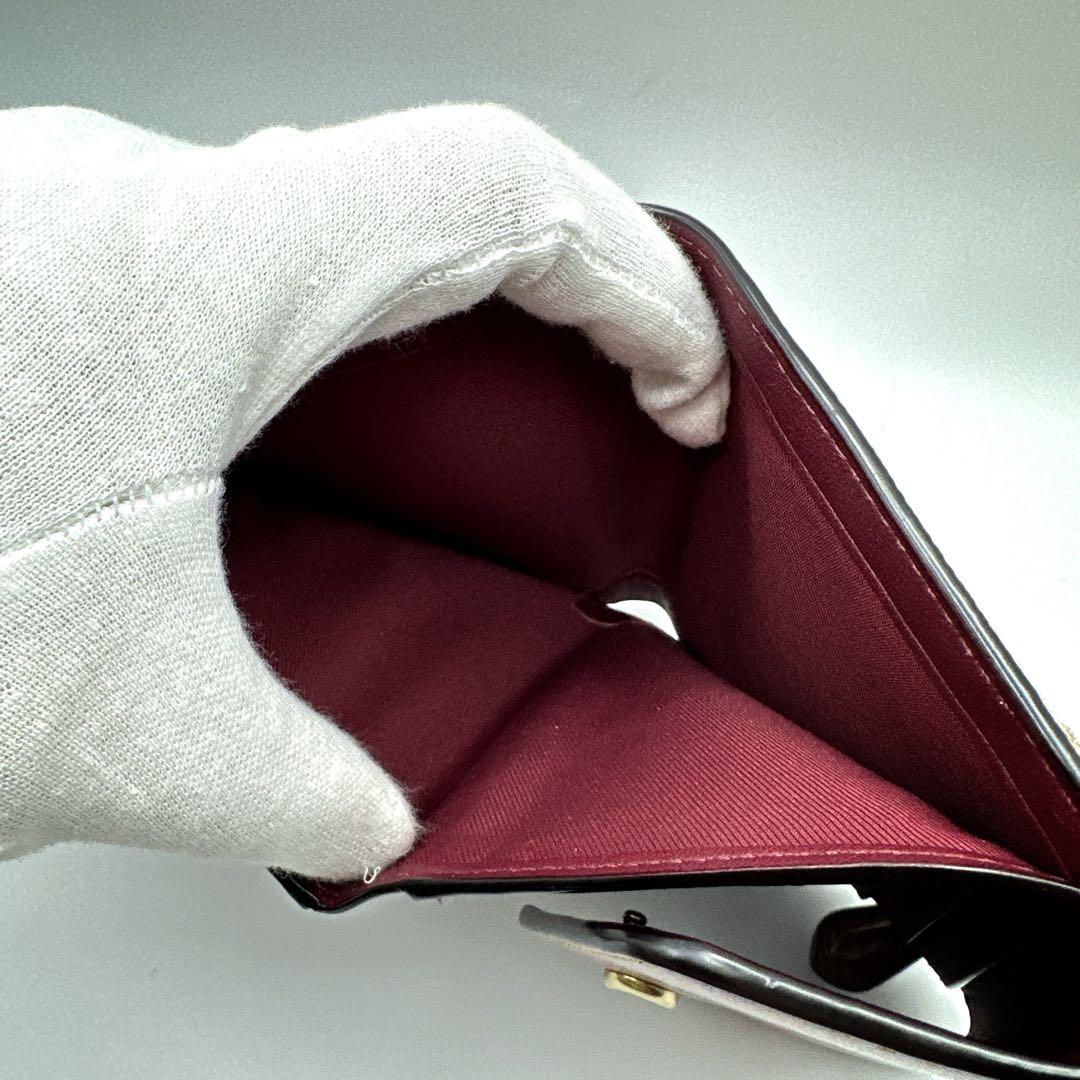 COACH 三つ折り財布 ミニ財布 シグネチャー柄コンビデザイン Cロゴ