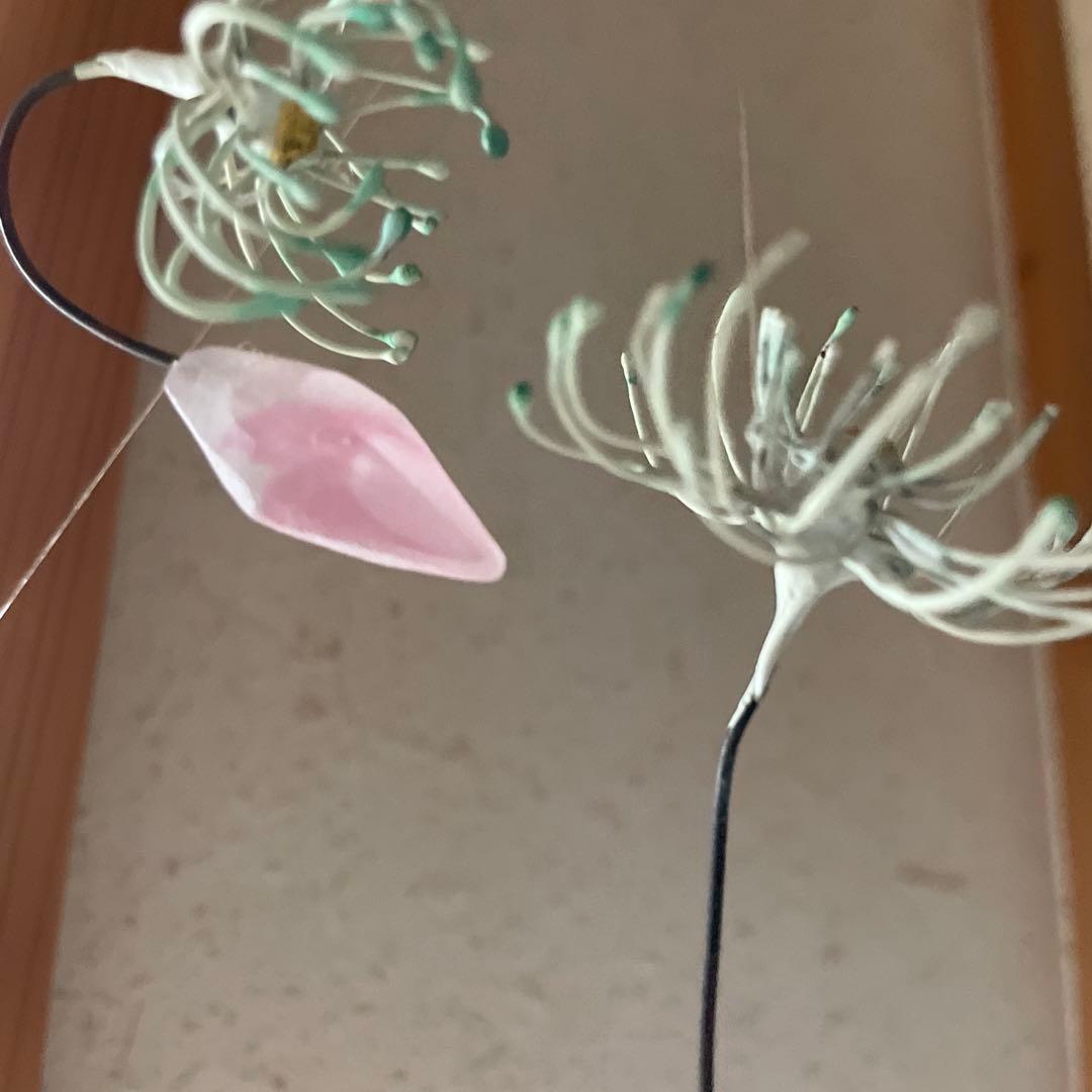 ガラス工芸　ガラス作家　安達知江　さん　たんぽぽの綿毛　タンポポ