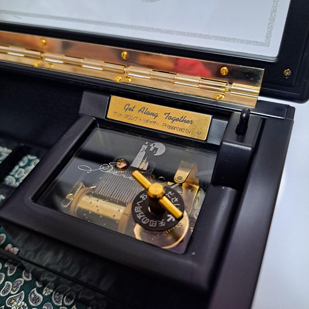 新品　ピアノ　ジュエリーボックス　小物入れ　オルゴール付き　ディスクレーション