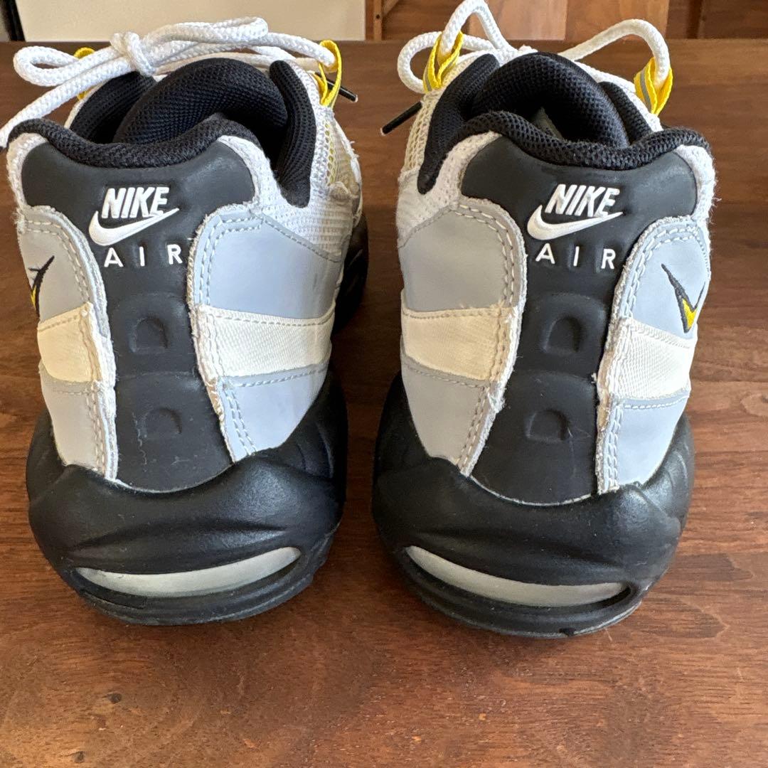 靴 Nike AirMax95 Essential Tour Yellow 27cm