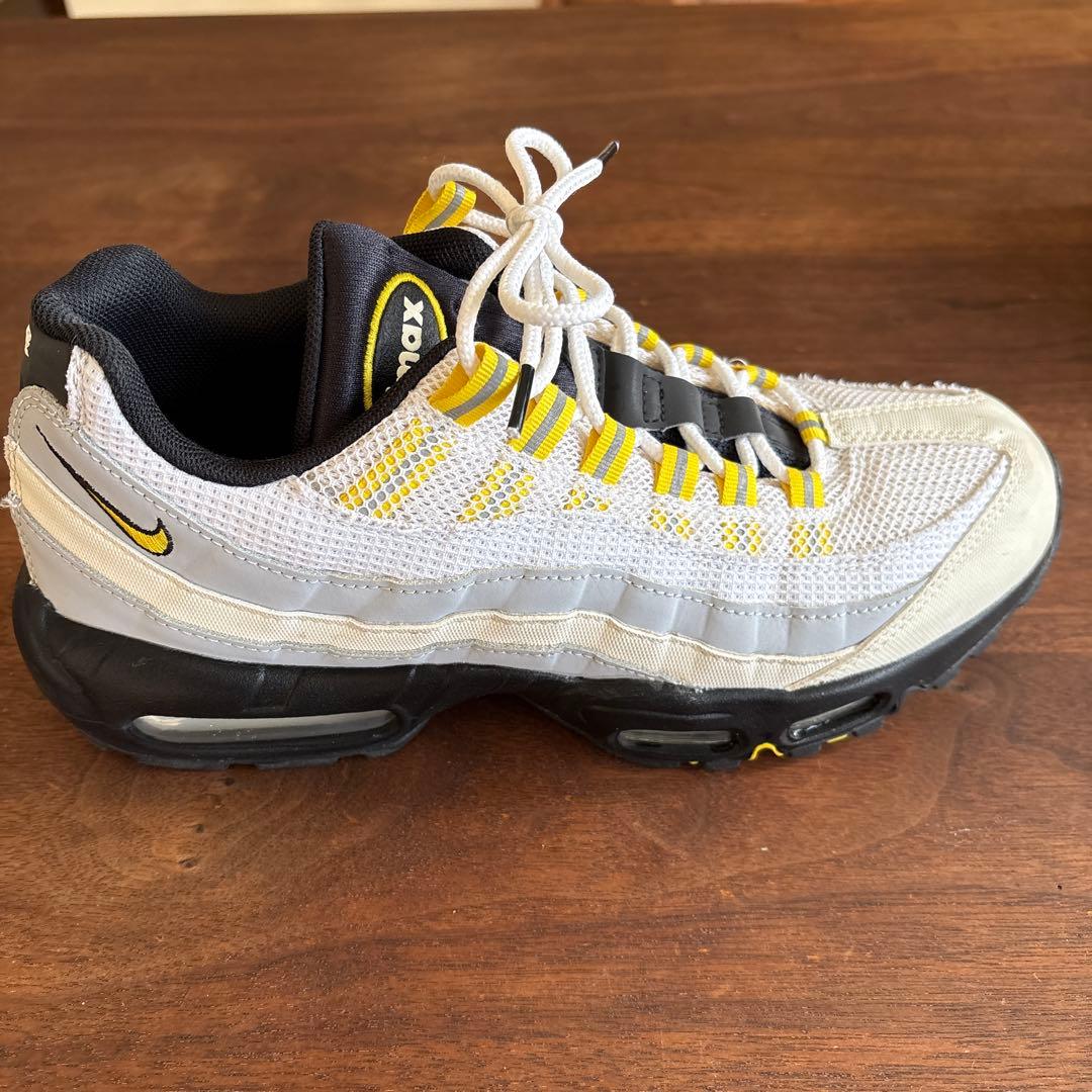 靴 Nike AirMax95 Essential Tour Yellow 27cm