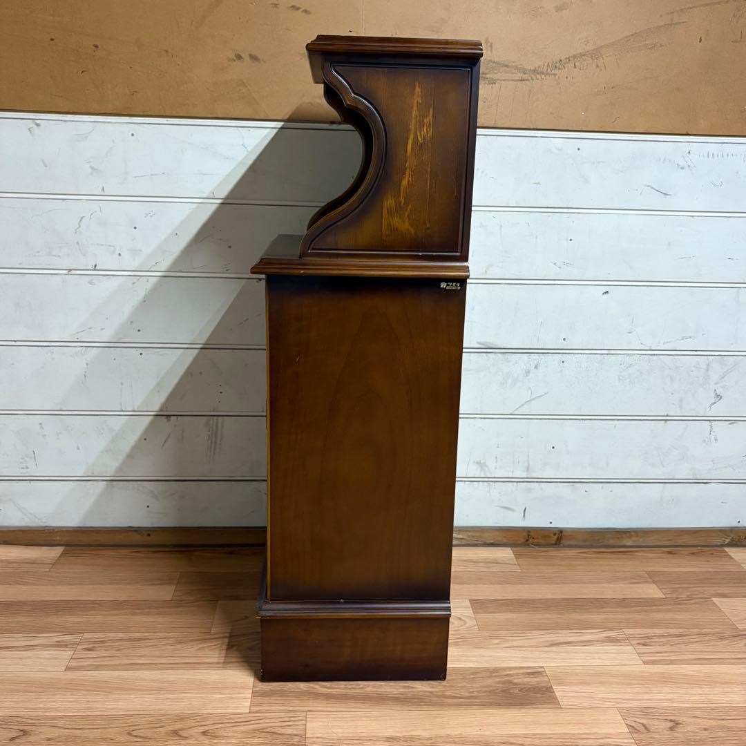 カリモク　電話台　サイドチェスト　ラック　木製　取手に装飾あり