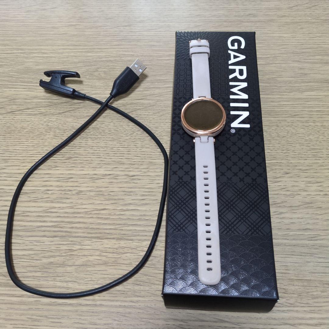 値下げ!!GARMIN デジタル腕時計 ホワイト　中古品