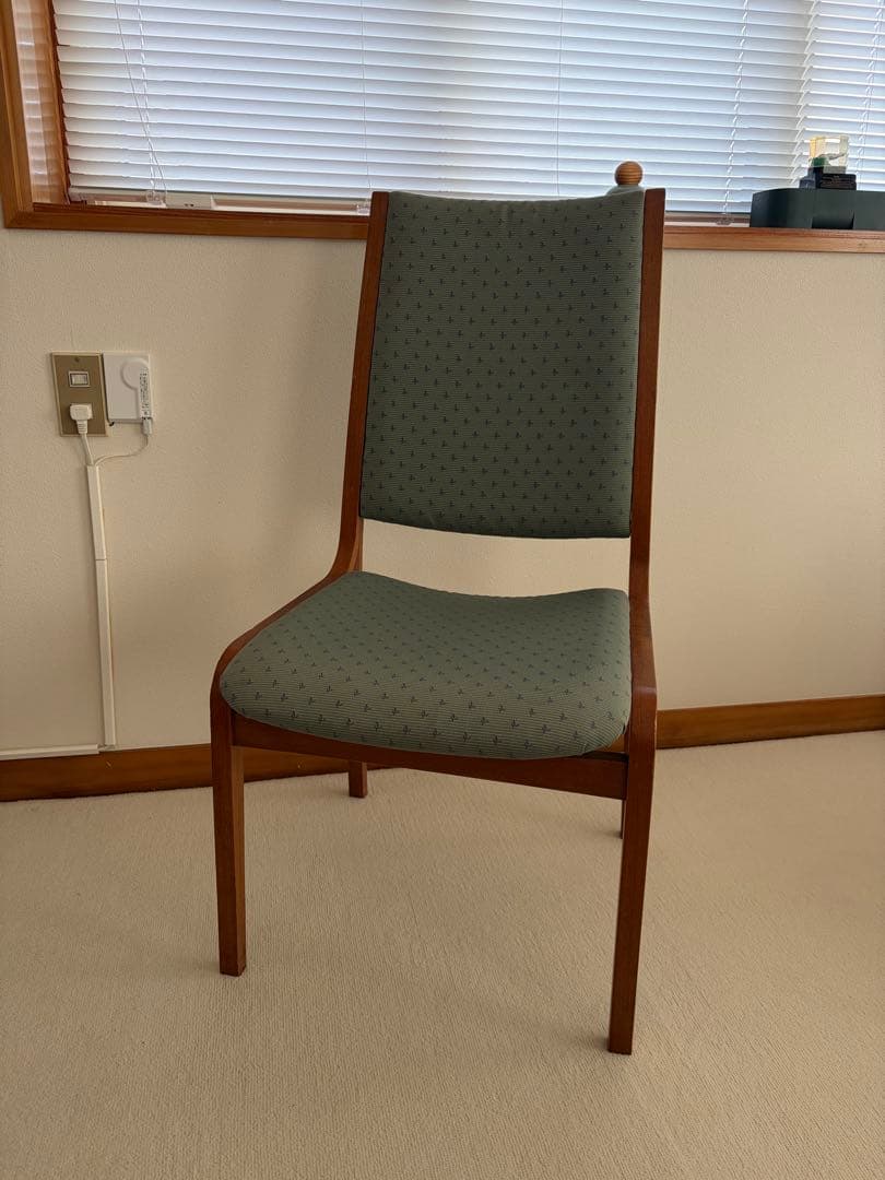 天童木工　ダイニングチェア 緑色　1脚