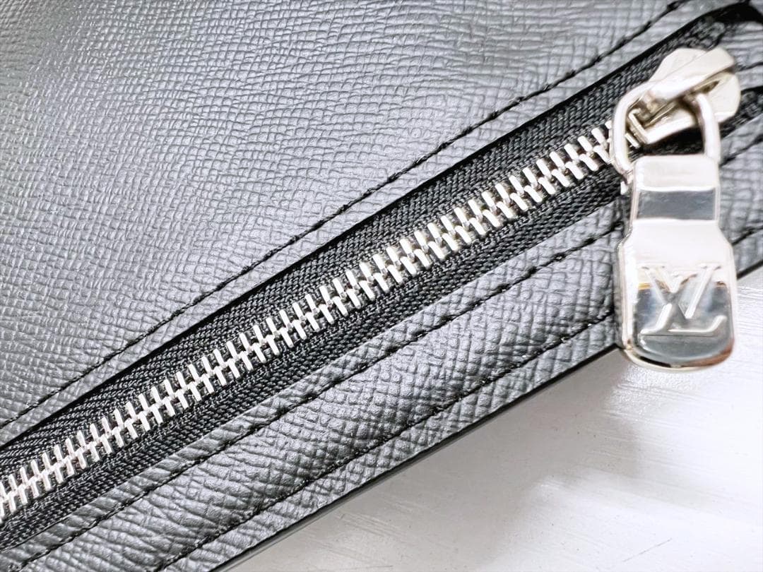 25年現行品 美品 ルイヴィトン アメリゴNM 二つ折り財布 ID M62045