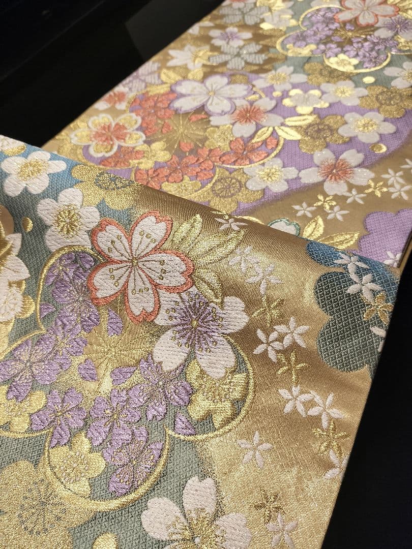 A952★逸品‼️豪華刺繍‼️ひな祭り‼️テーブルランナー2m13cm