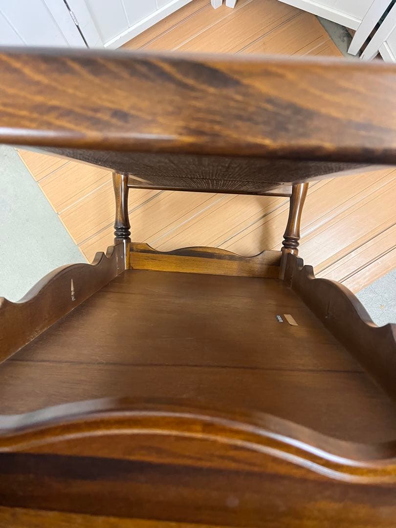 送料込み！カリモク コロニアル センター テーブル ビンテージ　アンティーク