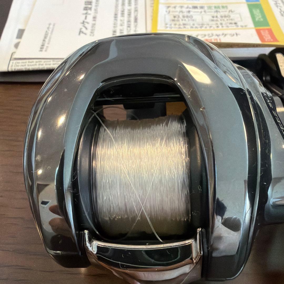 24スティーズ SV TW 100XH 右巻き　リールカバー付き