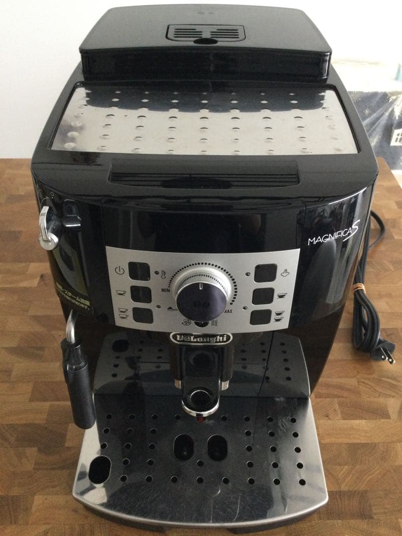 ジャンク品　デロンギ　マグニフィカS エスプレッソマシン
