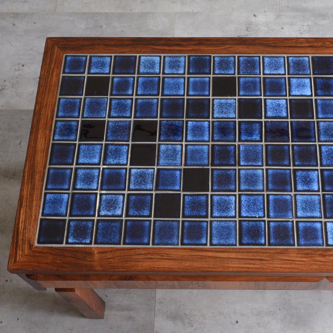 デンマーク 北欧ヴィンテージ ブルータイルトップ ローズウッドチェスト 北欧家具