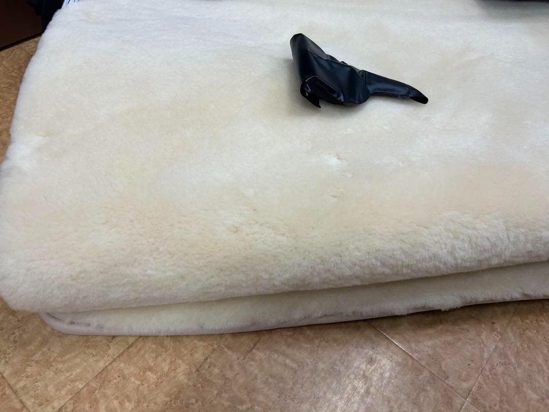 完全閉店！1枚限り！西川ムートン敷パッド（オーストラリア羊毛皮100%）ベージュ