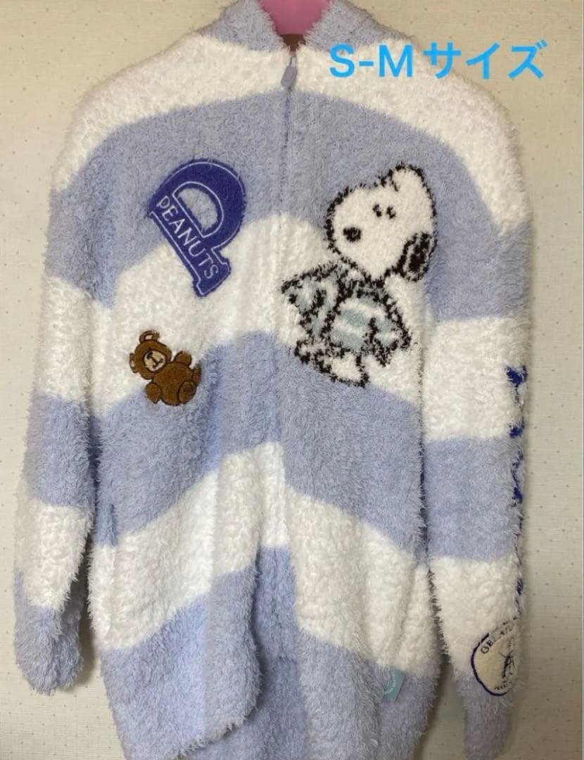 未使用　ジェラートピケ PEANUTS UNISEX ジャガードパーカ　S-M