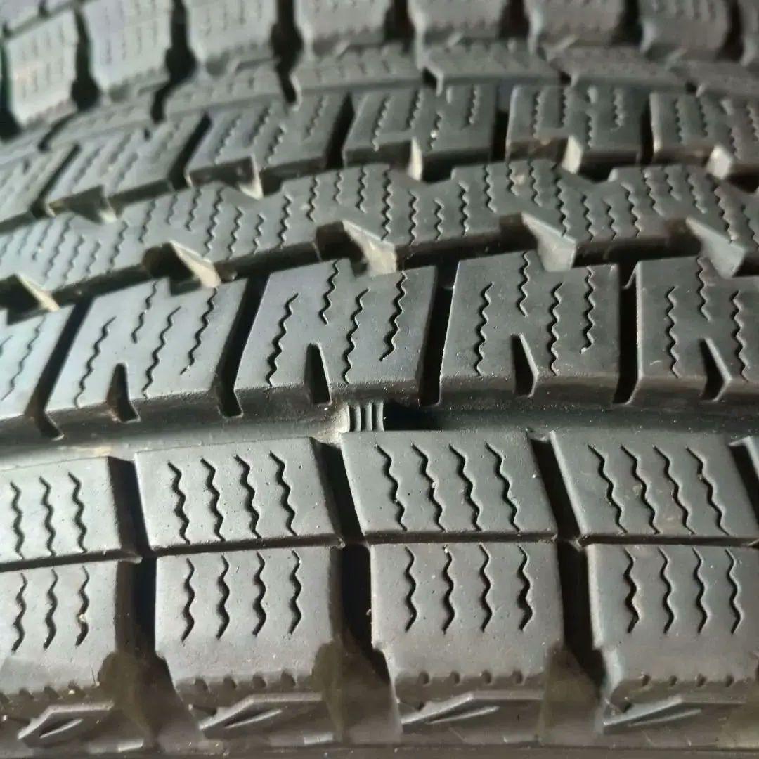 JAH様①専用商品195/80R15LT 107/105L SV01