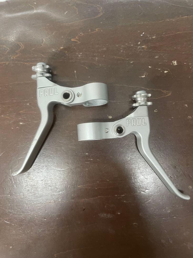 PAULのブレーキレバーです。シルバーです。
