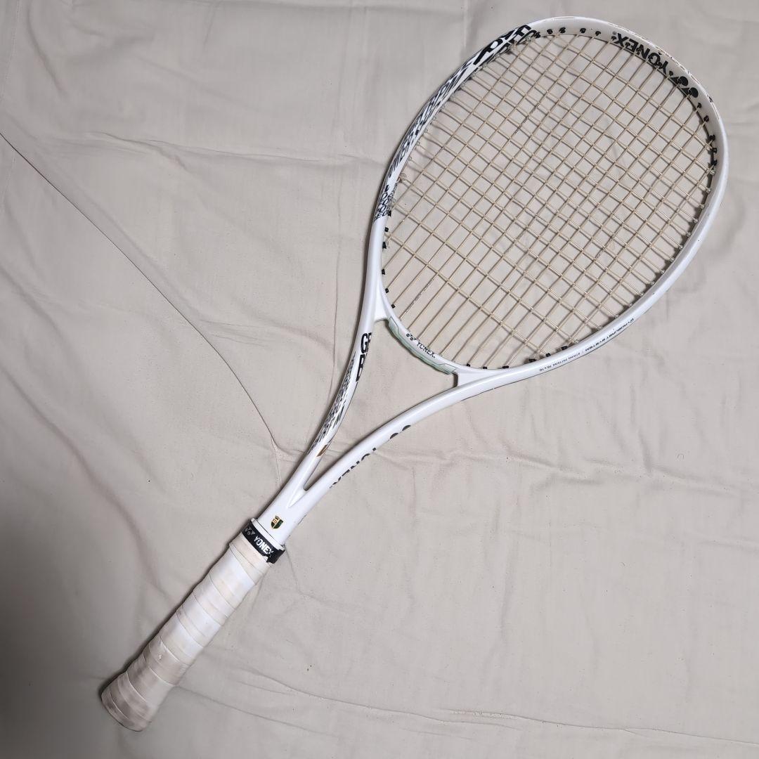 YONEX GEOBREAK70V 白 × 金 UL1