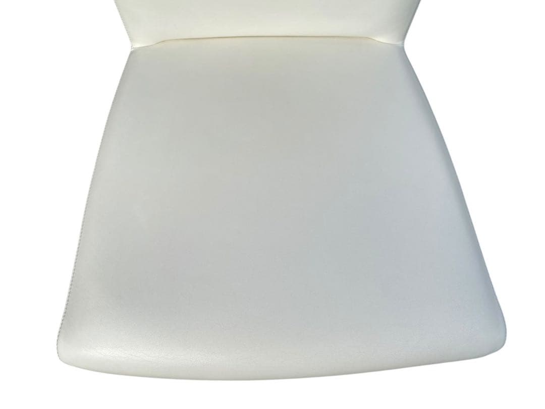 ◇①Poltrona Frau vittoria ダイニングチェア