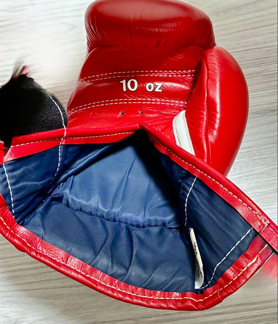 Winning ボクシンググローブ 10 oz レッド