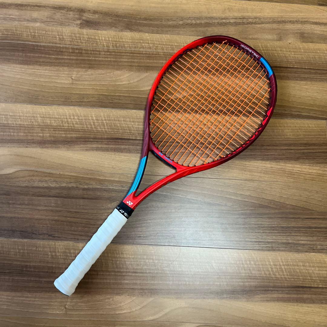 YONEX VCORE 100テニスラケット