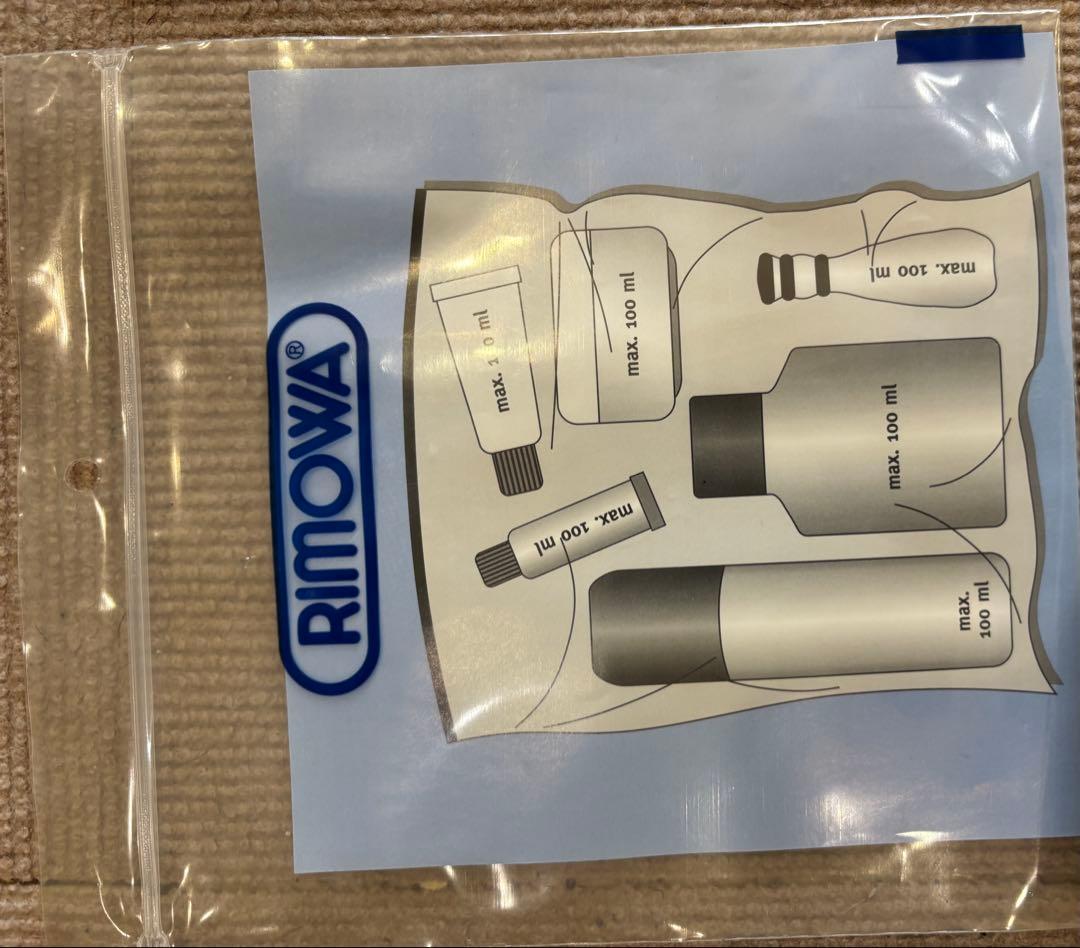 リモワ サルサデラックス 25L ビジネストローリー 機内持込 2輪　黒