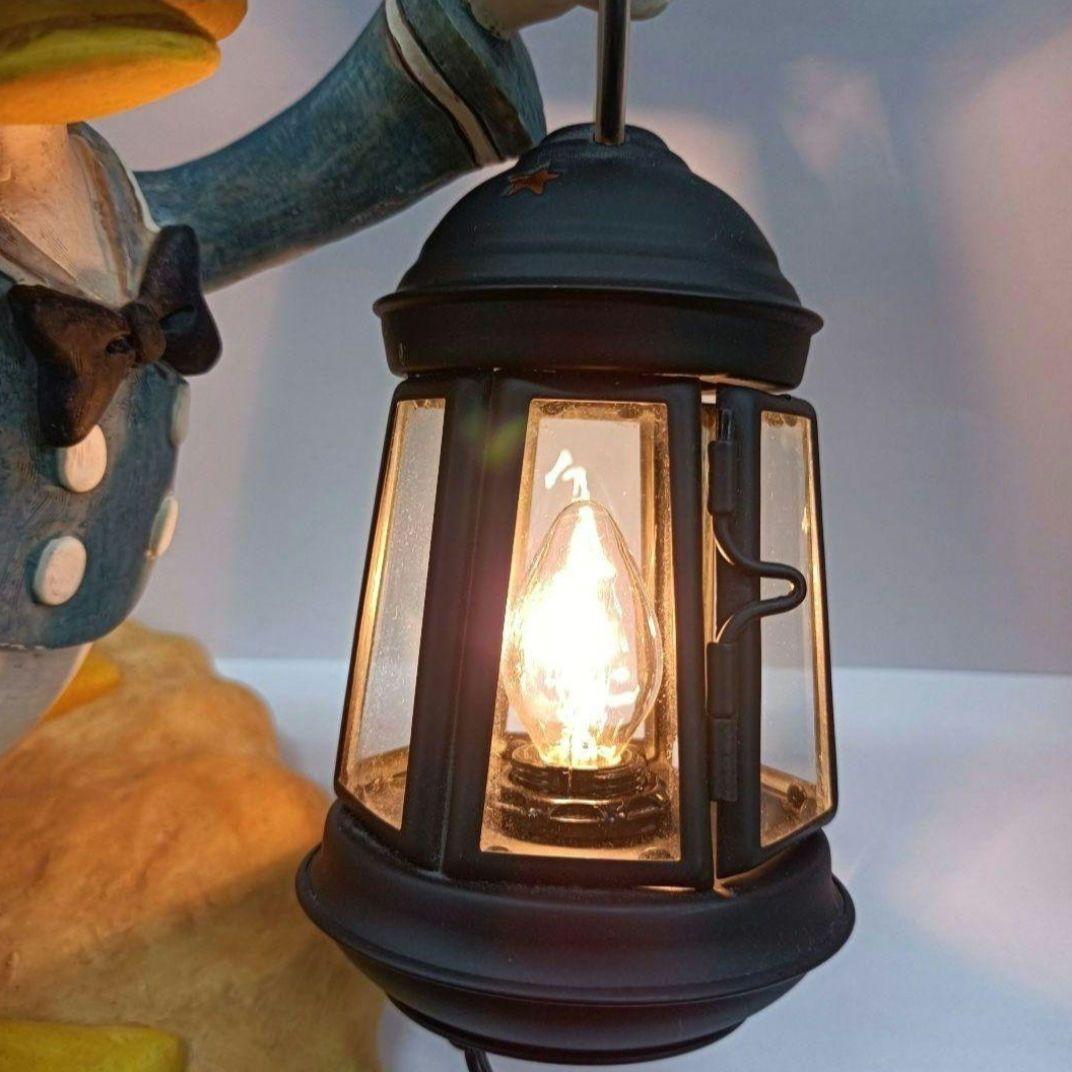 ドナルドダックとチップ＆デール　インテリアライト　テーブルランプ