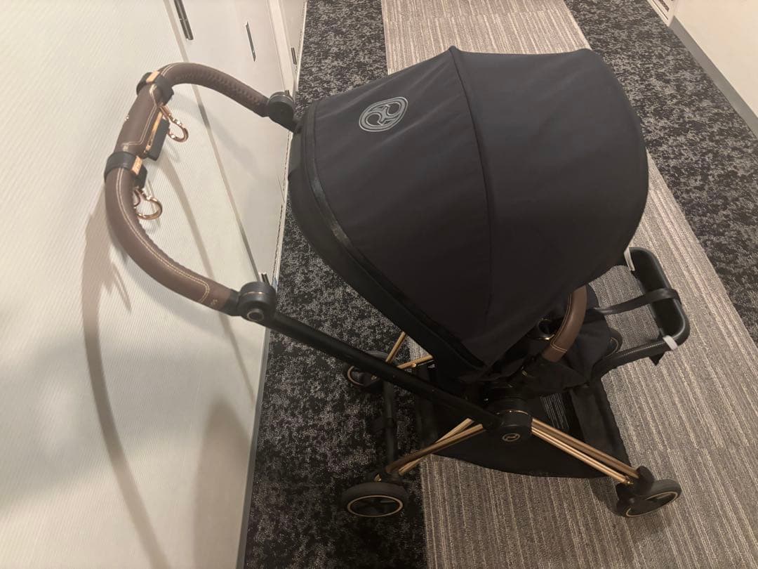 a*i様 【洗浄除菌済み】cybex ミオス 2022年月購入 ピンクゴールドの