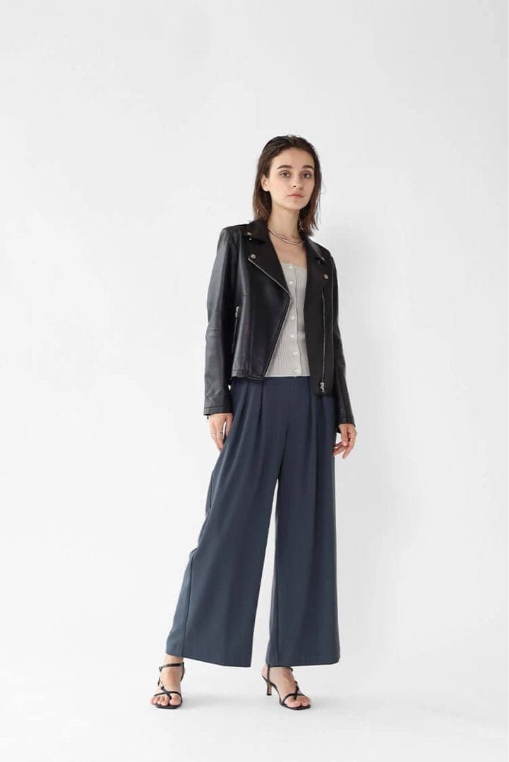 aga 新品未使用　ブラック レザー ライダースジャケット M ラム革