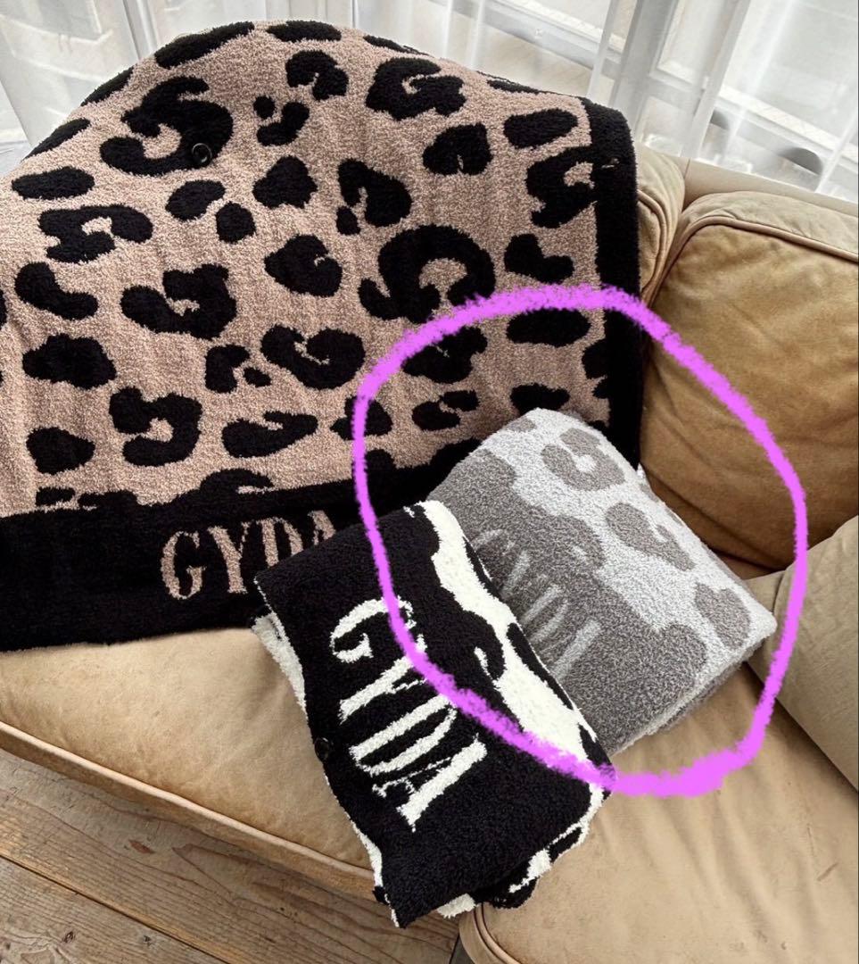 【GYDA】 新品タグ付き レオパード ブランケット グレー
