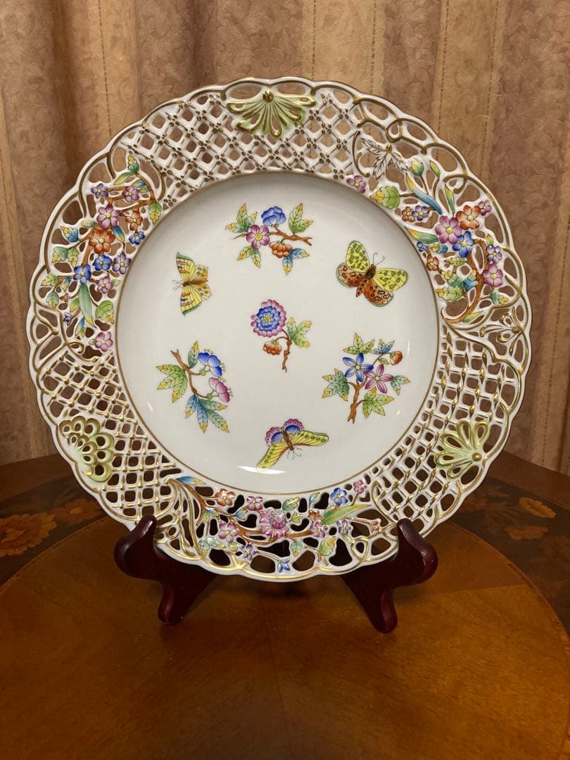 ヘレンド　ヴィクトリアブーケ透かしプレート(値下げしました。)