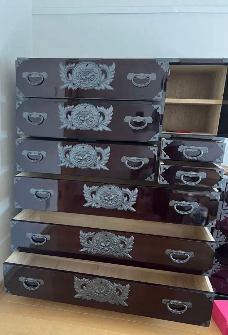 仙台箪笥　木地呂塗　衣装箪笥　欅産業