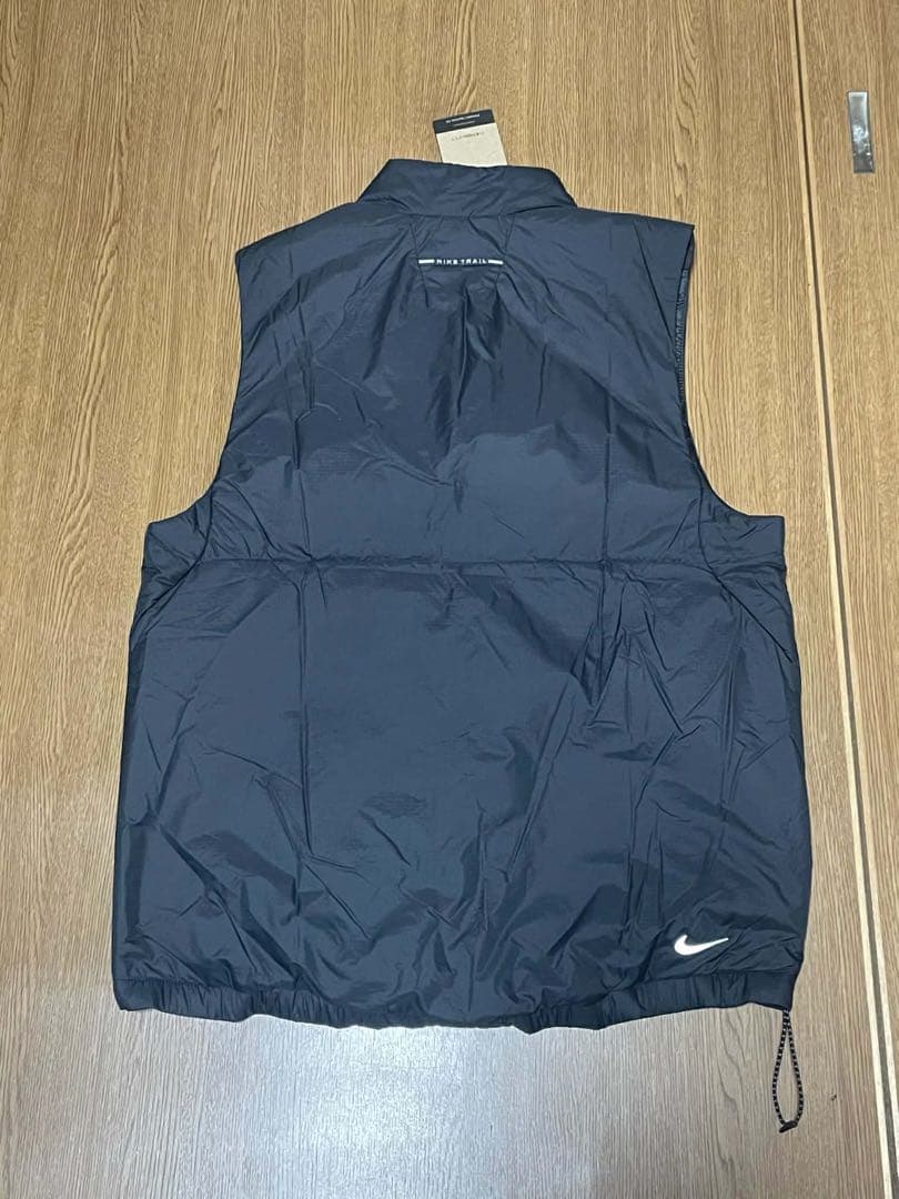 L ナイキ ランディビジョン エアロレイヤー ベスト FZ0002-010
