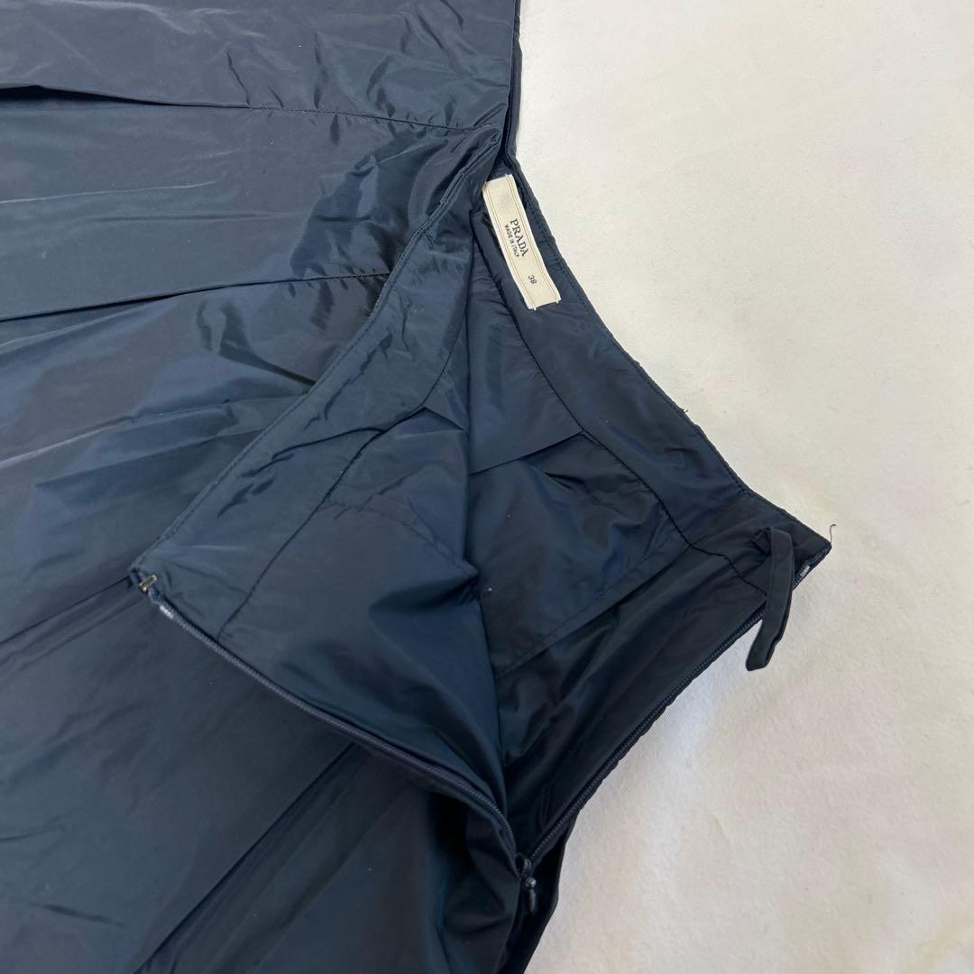 プラダ　フレアスカート　38サイズ