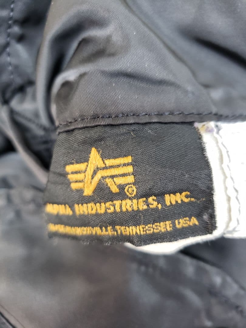 ALPHA INDUSTRIES ベスト ブラック　XL 裏地なしUSA製