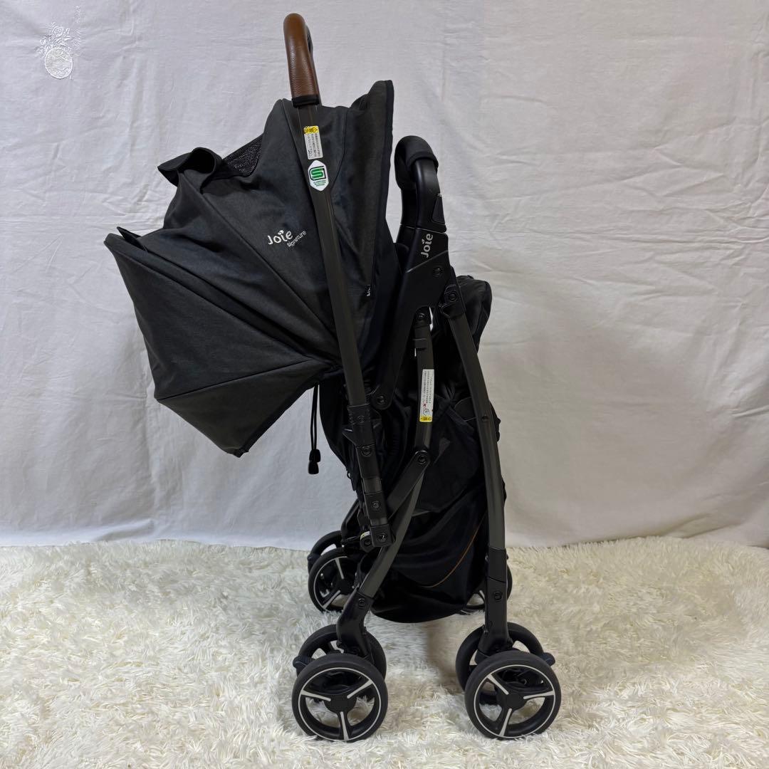 極美品　joie ジョイー　ベビーカー スマバギ4WD シグネチャーＡ型　AB型