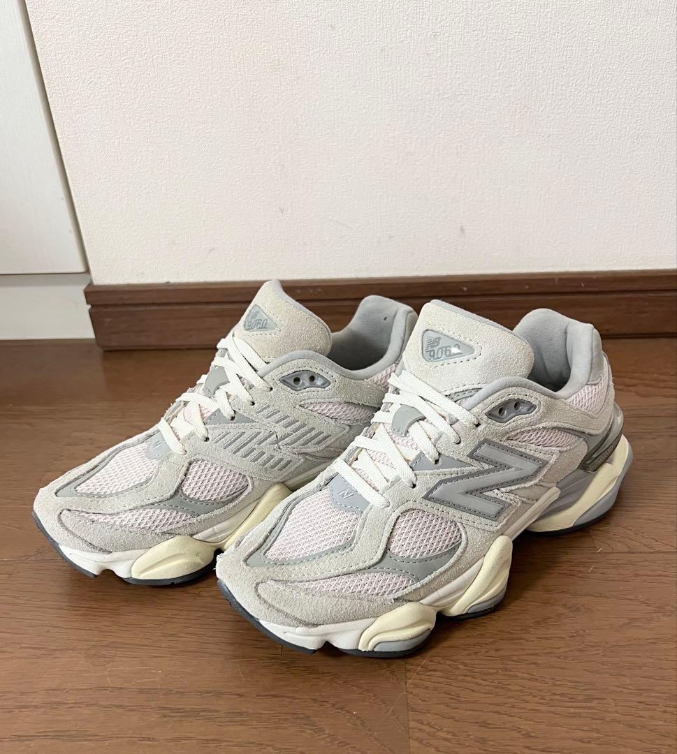【美品】　ニューバランス　U9060SFB 9060 23.5㎝
