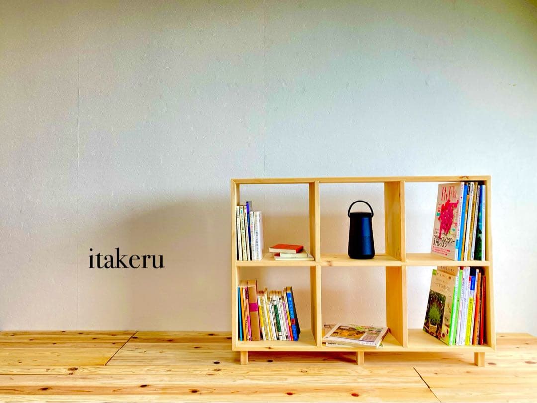 ハンドメイド 木製ラック 天然松 6マス 収納棚 インテリア　オープンシェルフ