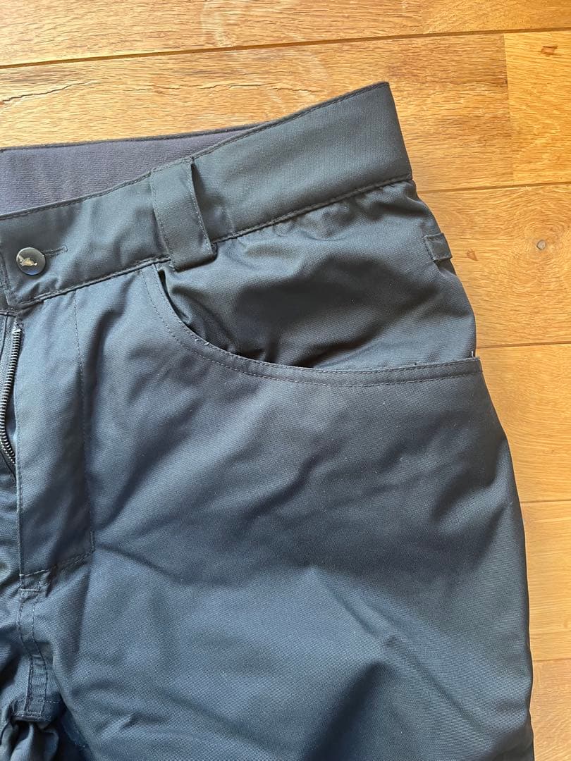 686 シックスエイトシックス　スノーボードウェア　上下セット　M