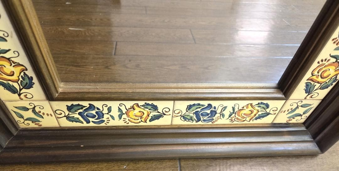 〈現状渡し〉ウォールミラー タイル張り ミラー 壁掛け 鏡 バレンシア家具