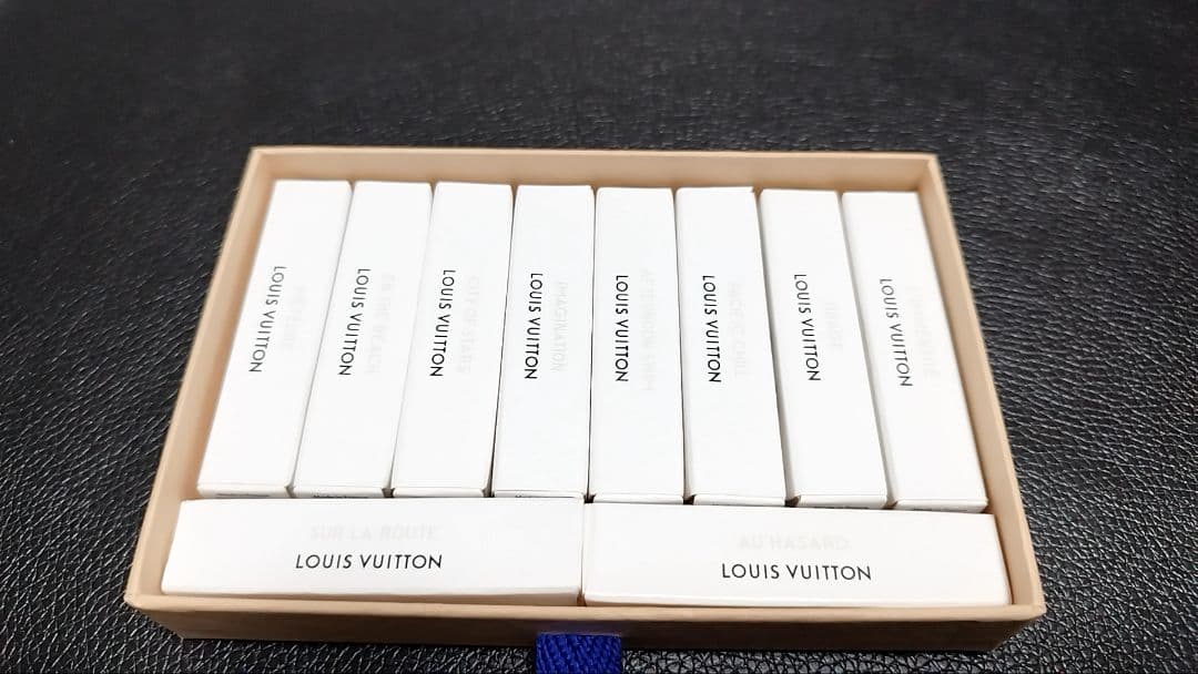 LOUIS VUITTON 香水サンプルセット 18本