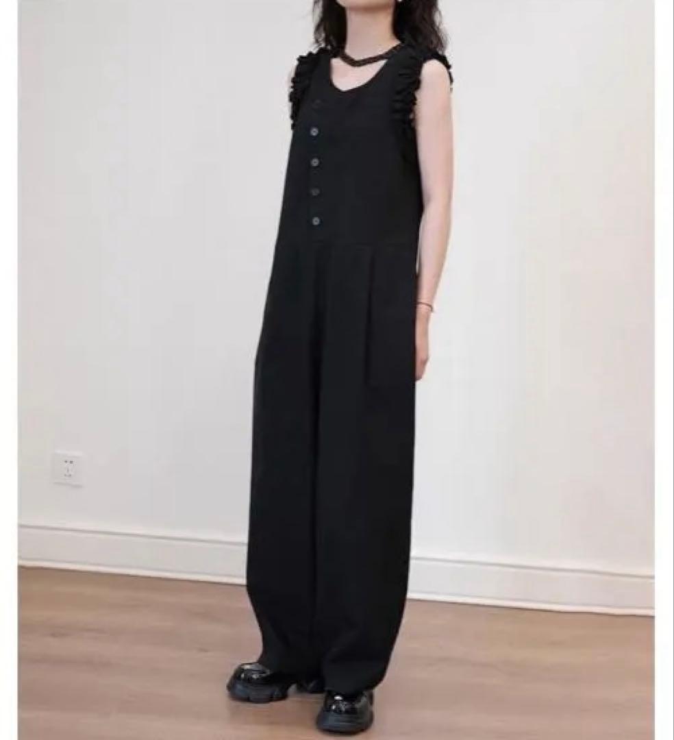 poet フリルスリーブオールインワンブラック新品未使用