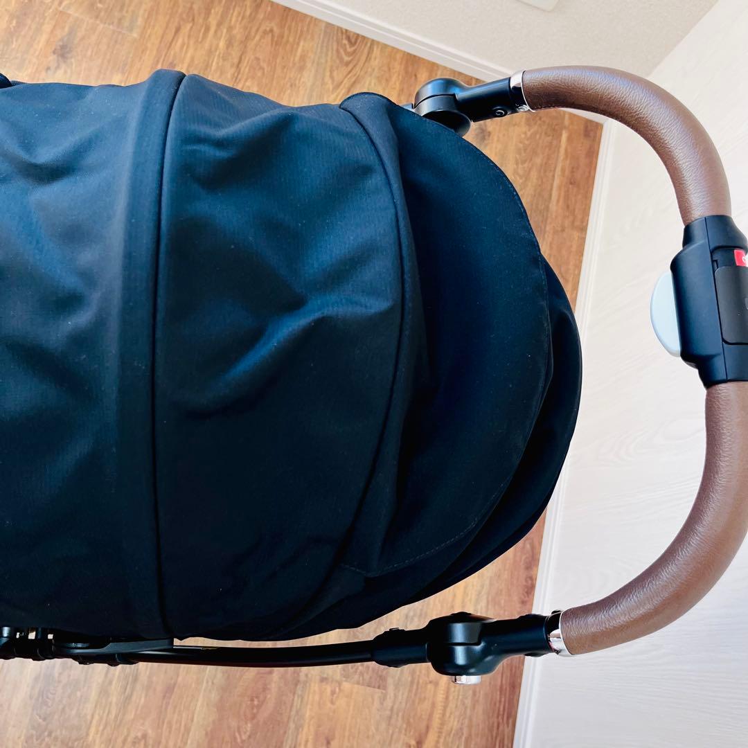 極美品 アップリカ ラクーナクッション ビッテ 1200台限定カラー ベビーカー