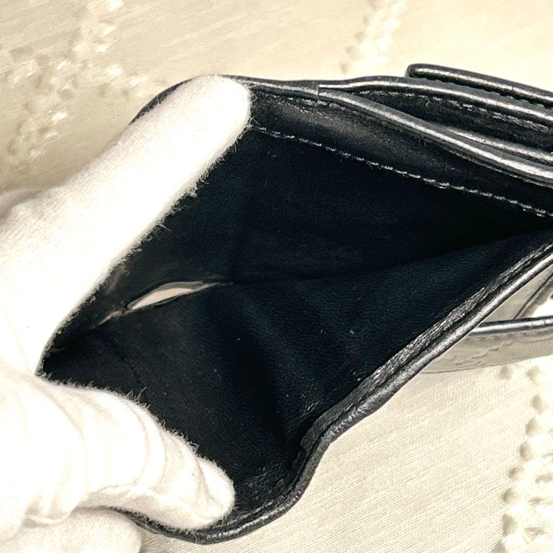 【極美品】GUCCI Gクリップコンパクト二つ折財布　レッド