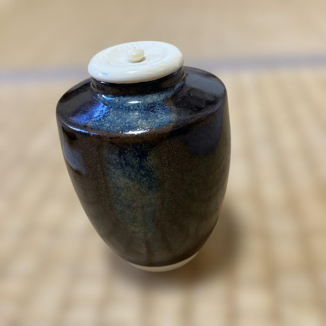 【茶道具】茶入れ（肩つき）と仕覆（古代名物裂 加比丹段花紋）