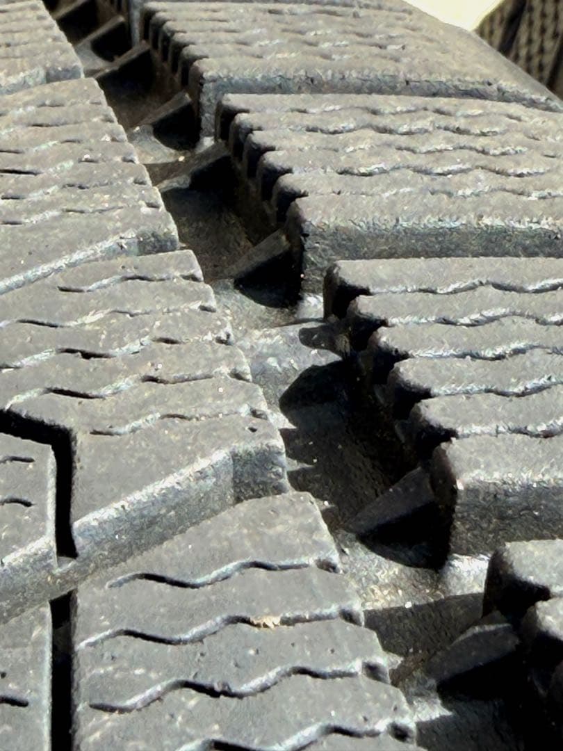 green.exclusive さま専用 215/65R16 スタッドレス