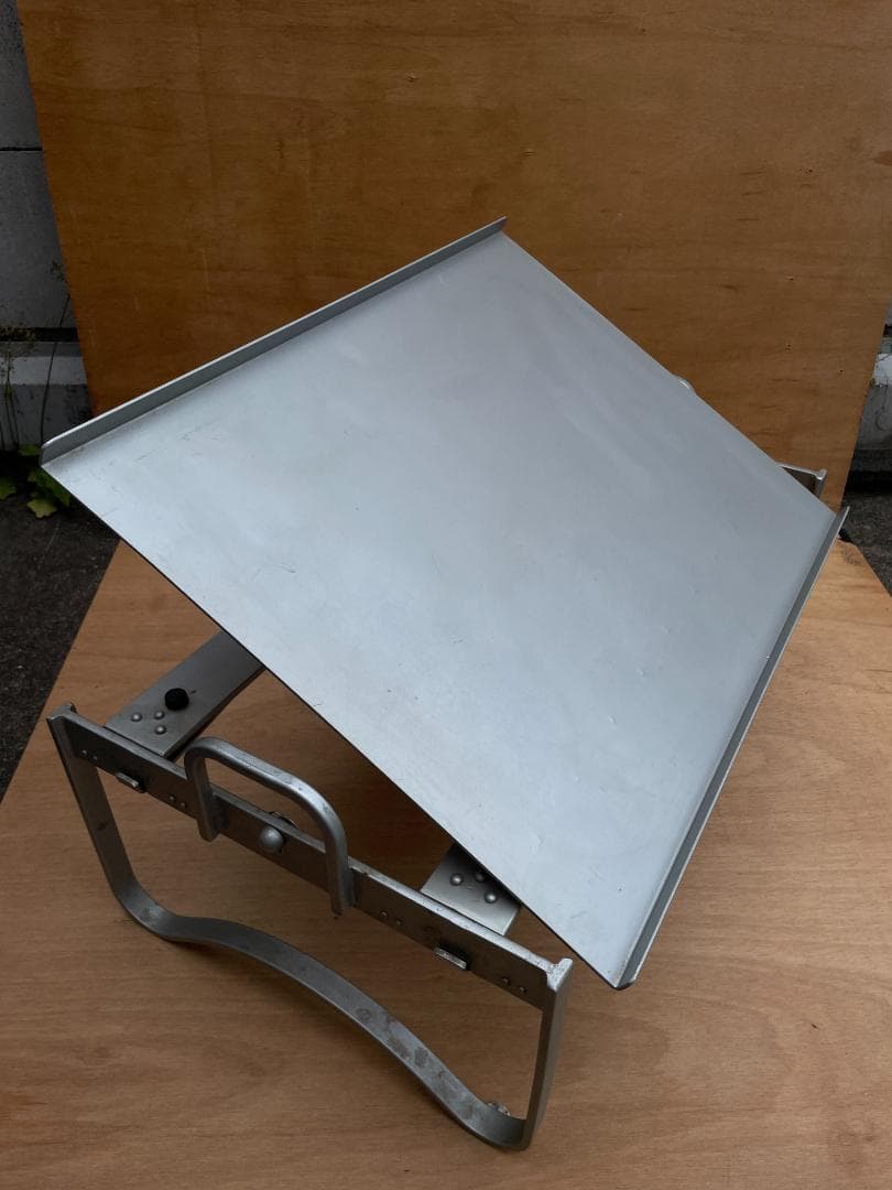 1952ヴィンテージ角度調整式ベッドトレイOrchard Brothers社製