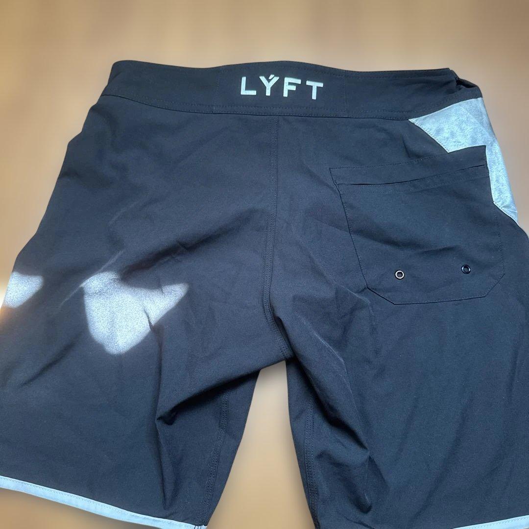 2着分出品！ ステージショーツ VANQUISH 32インチ LYFT Ｍサイズ