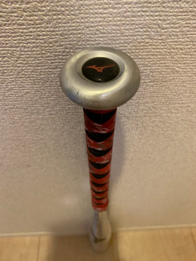 期間限定値下げ　軟式金属バット　一般用　ミズノ　ホットメタル　83cm 770g