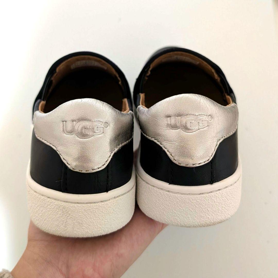 美品 UGG アグ【22.0】CAS キャス レザー スリッポン スニーカー 黒