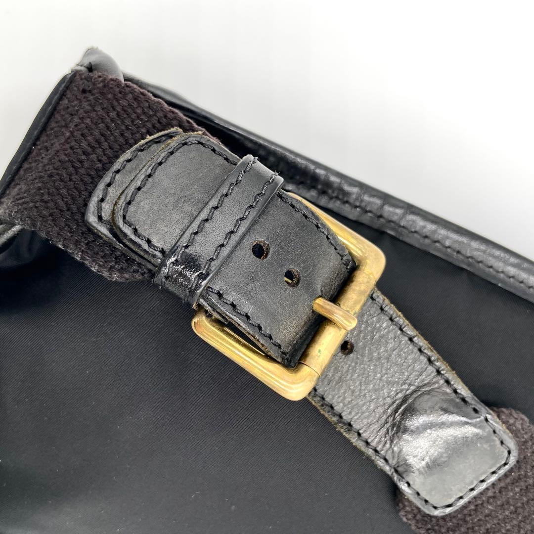 フェリージ　ボディバッグ　ウエストバッグ　799 型押しロゴ　ナイロン　レザー