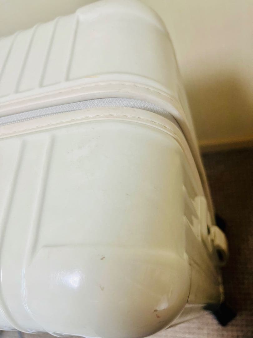 RIMOWAリモワ ユナイテッドアローズ サルサ 4輪