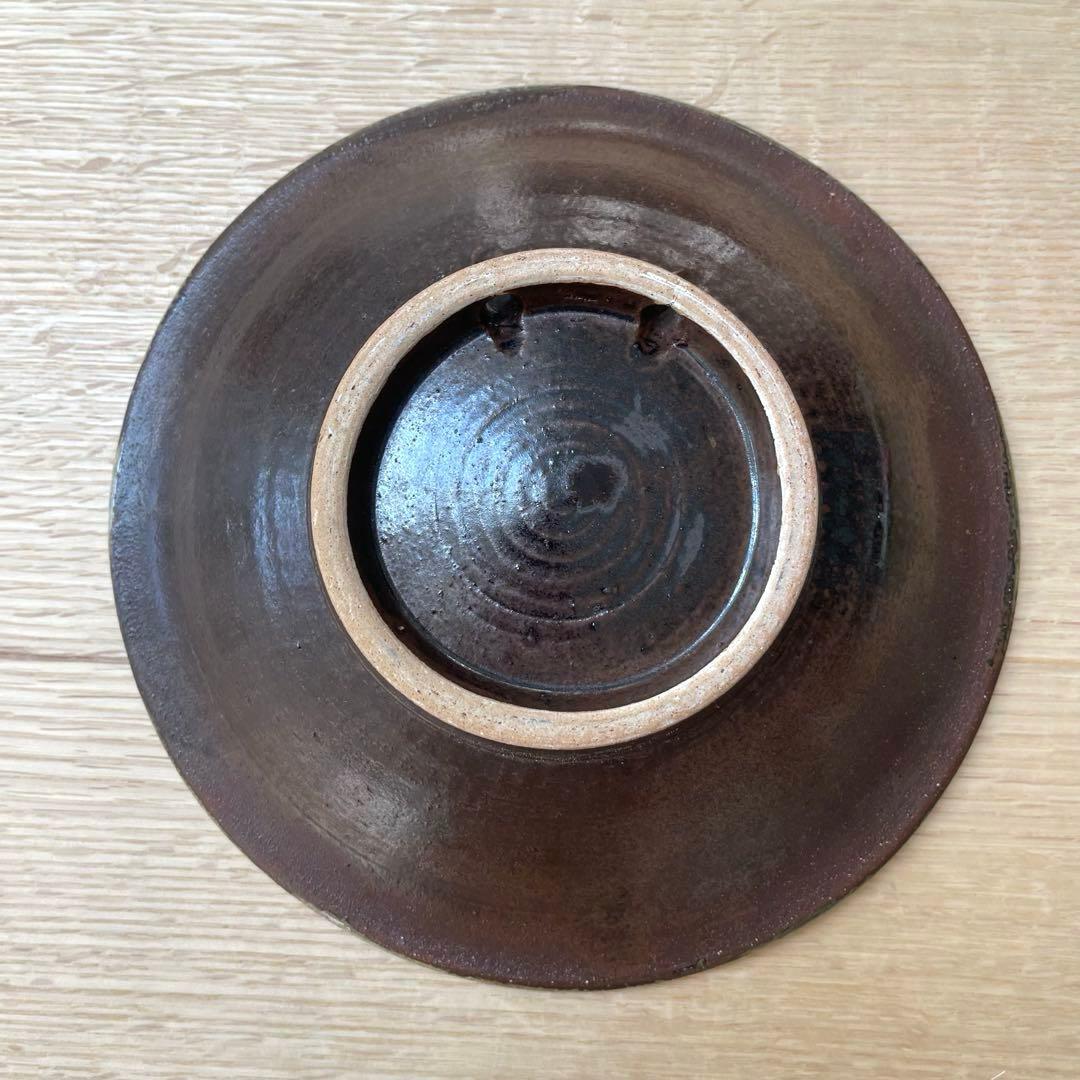 【美品】松田米司✨「よねちゃんマーク」赤絵❣️七寸皿　読谷山焼北窯